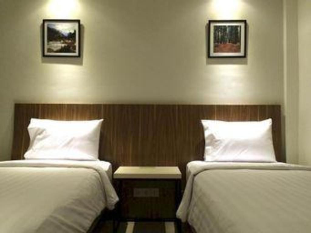 מטאראם Hart Hotel Arjuna מראה חיצוני תמונה