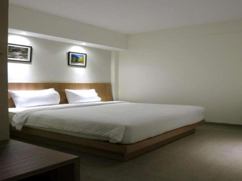 מטאראם Hart Hotel Arjuna מראה חיצוני תמונה