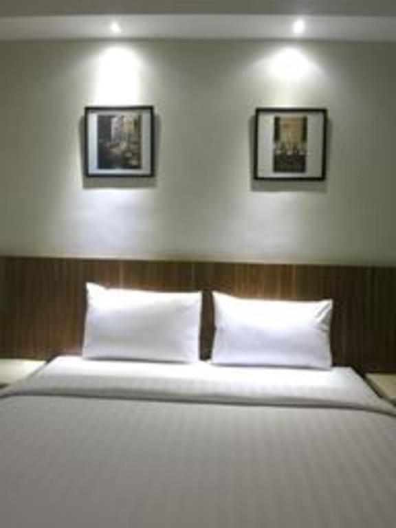 מטאראם Hart Hotel Arjuna מראה חיצוני תמונה