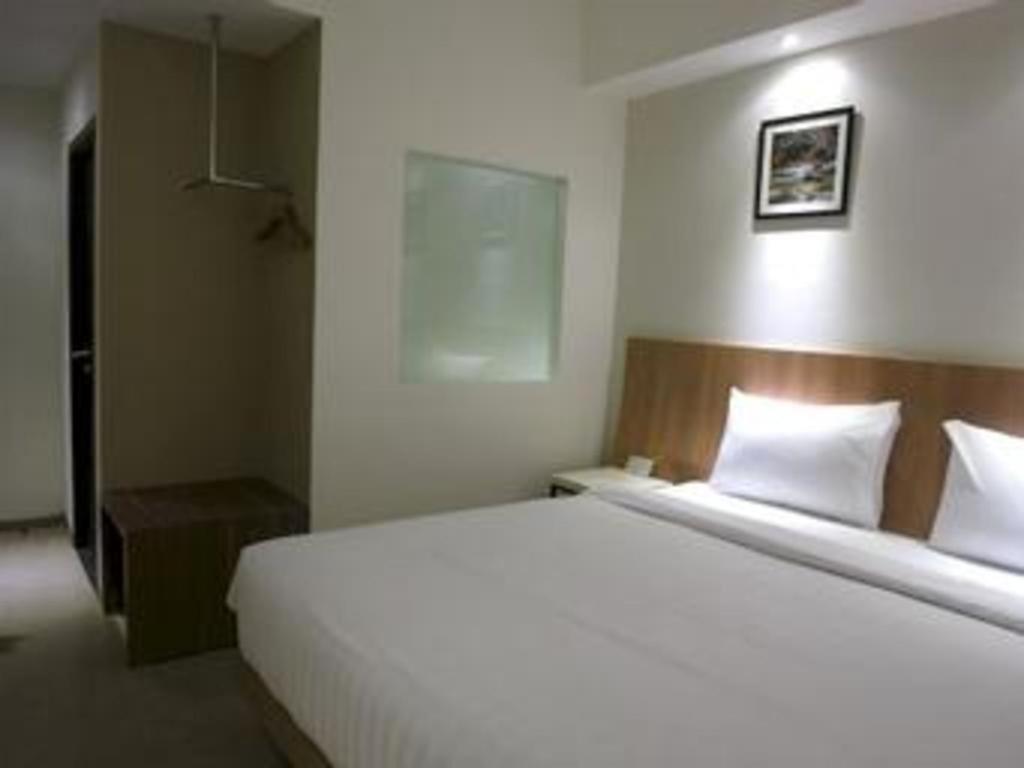 מטאראם Hart Hotel Arjuna מראה חיצוני תמונה