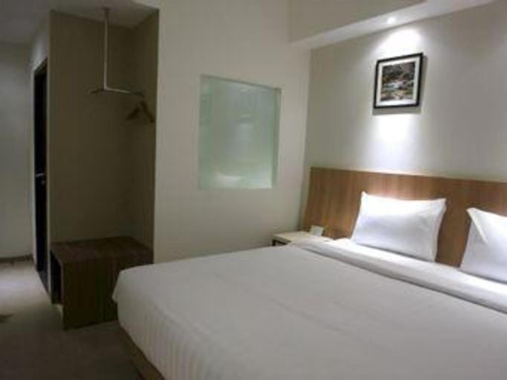 מטאראם Hart Hotel Arjuna מראה חיצוני תמונה