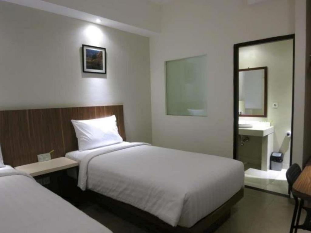 מטאראם Hart Hotel Arjuna מראה חיצוני תמונה